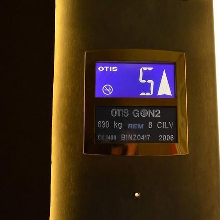 Luxury Apartment With A Balcony And View In Riga Old Town Luaran gambar