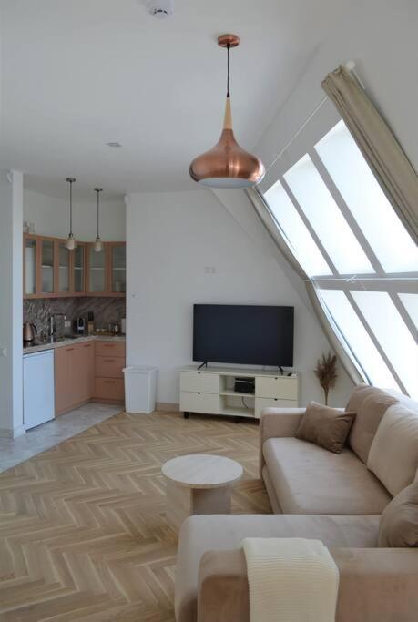 Luxury Apartment With A Balcony And View In Riga Old Town Luaran gambar