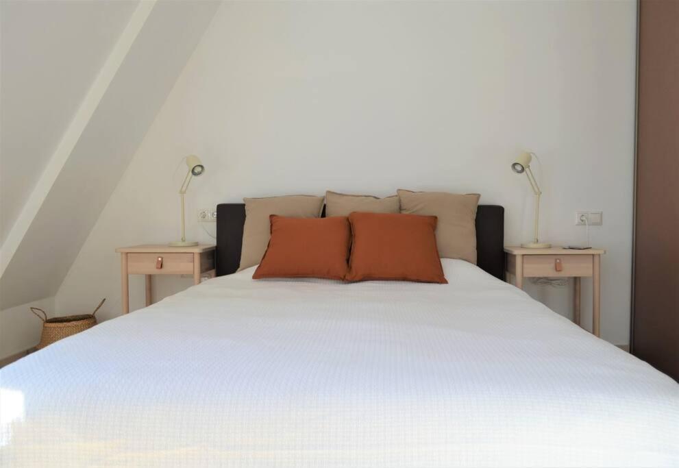 Luxury Apartment With A Balcony And View In Riga Old Town Luaran gambar